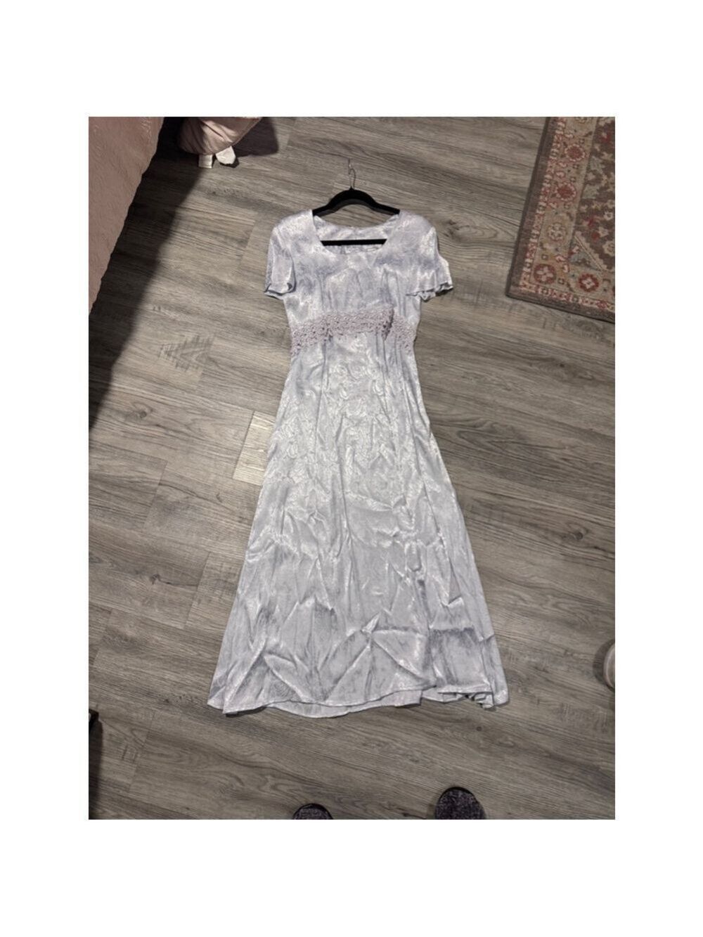 Vintage Ice blue satiny dress. Maxi . The brand is Jodie California USA Sz 6 - Picture 11 of 11